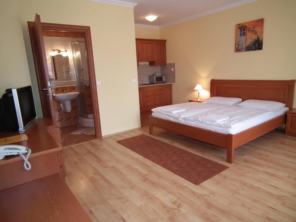 Hotel Jarja Hajduszoboszlo Ruang foto